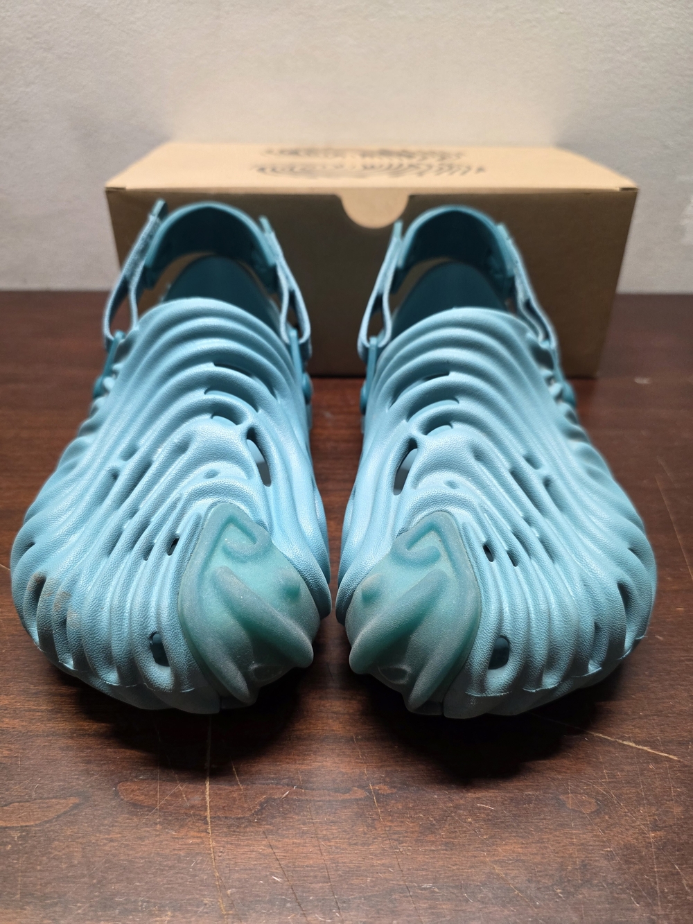 Salehe Bembury x Crocs Pollex Clog 'Tide Turq Tonic M-7 W-9 - Picture 3 of 8